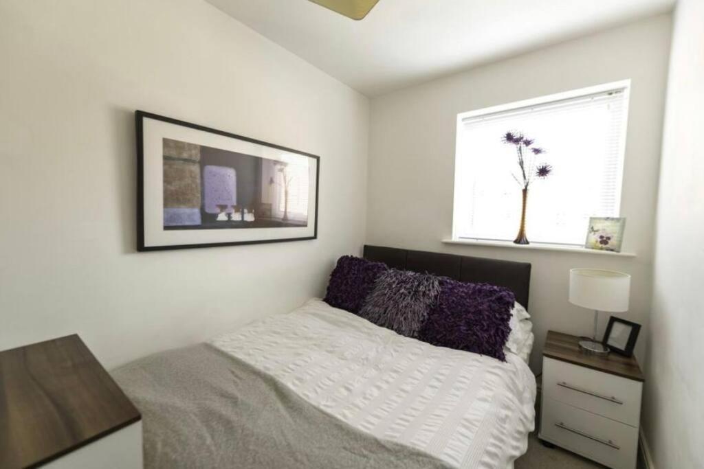 City Centre 2 Bed Apartment Chester Eksteriør bilde